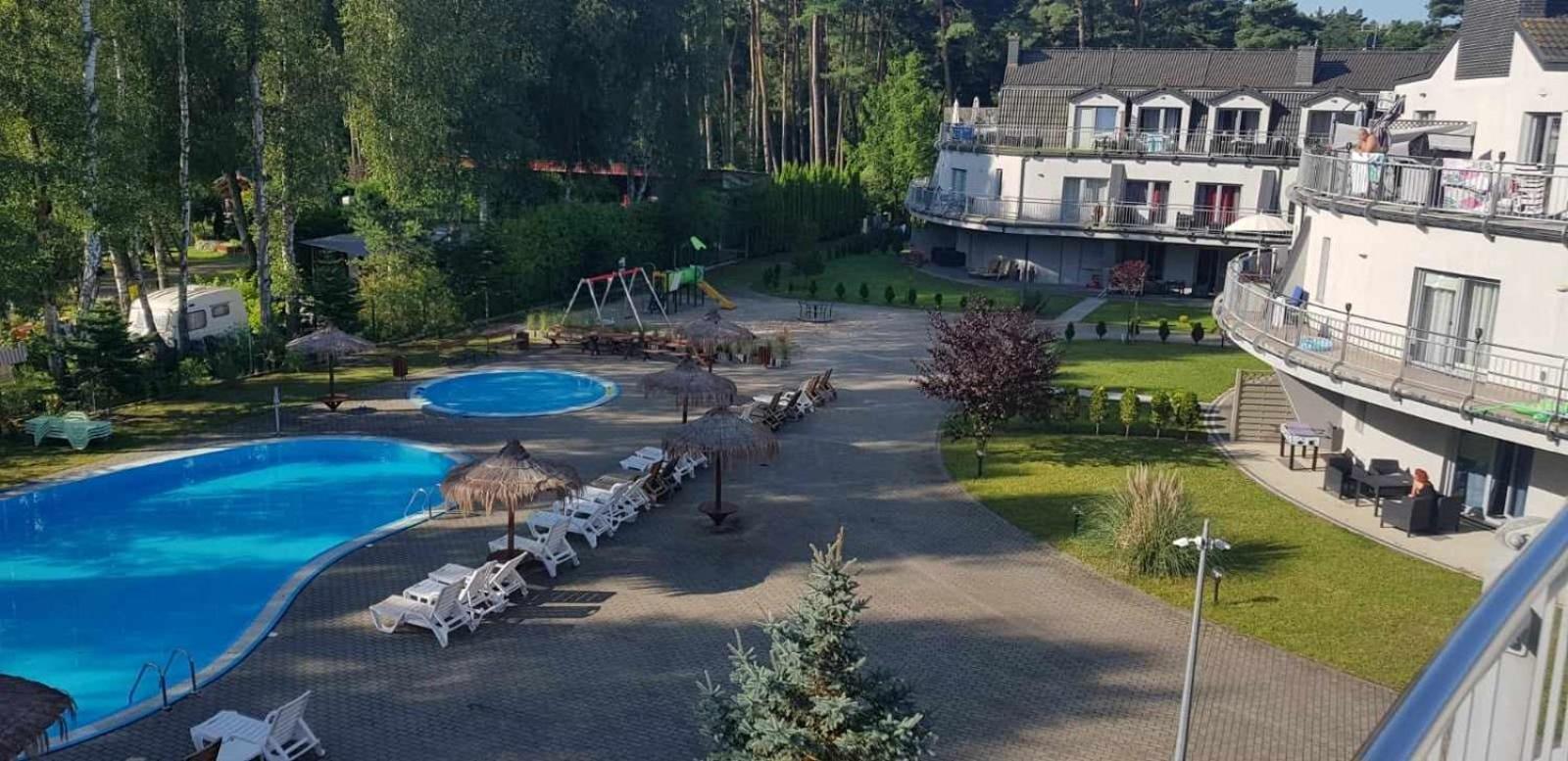 Romantyczny Apartament Happy 16 Basen & Kort Tenisowy, Ochrona 24 H - Dla Maksymalnie 6 Osob Pobierowo Exterior foto